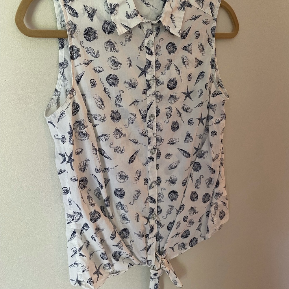 Brooks brothers button-down sleeveless top